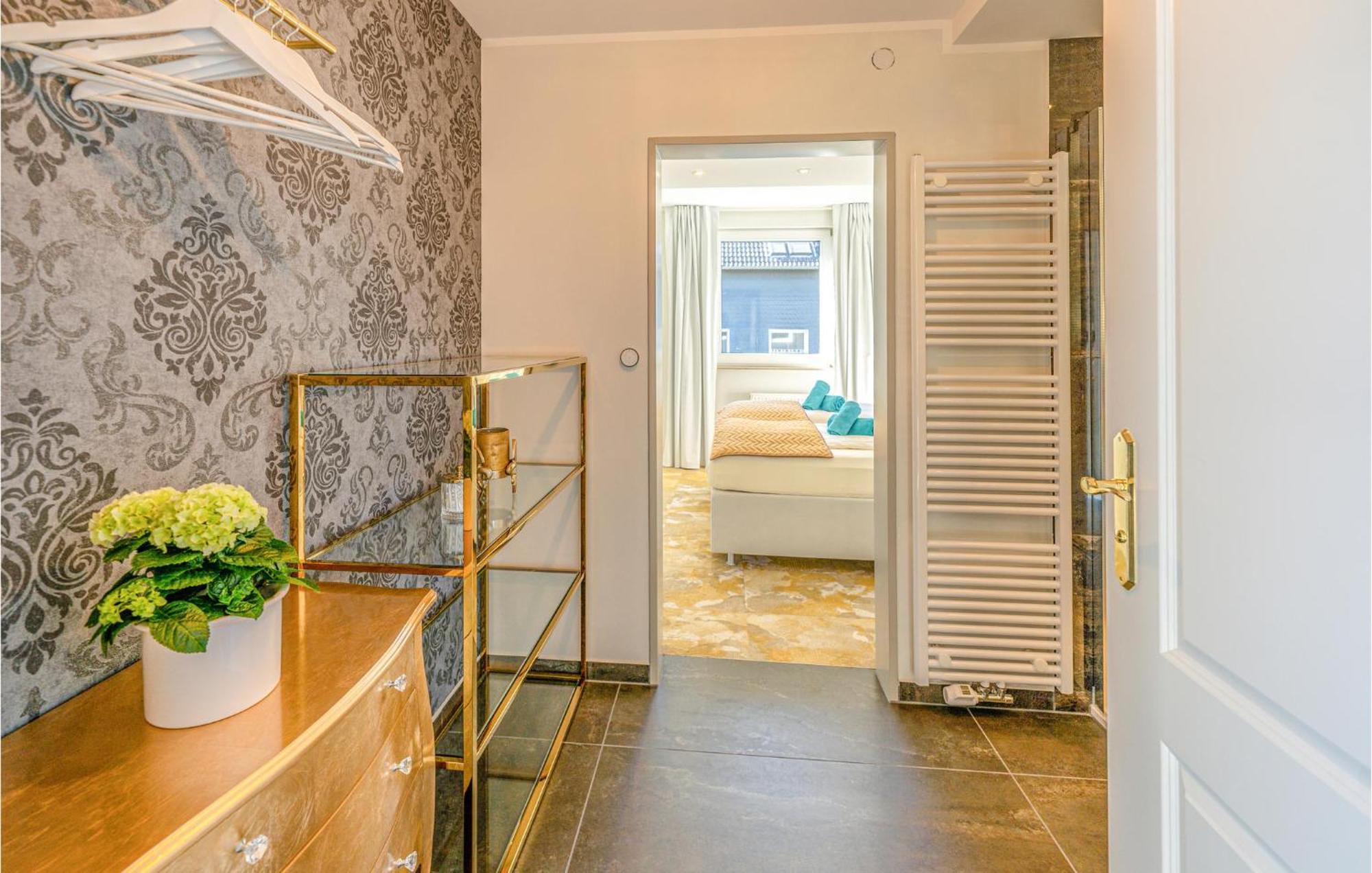 Stunning Apartment In Mettmann With Wifi Exterior photo
